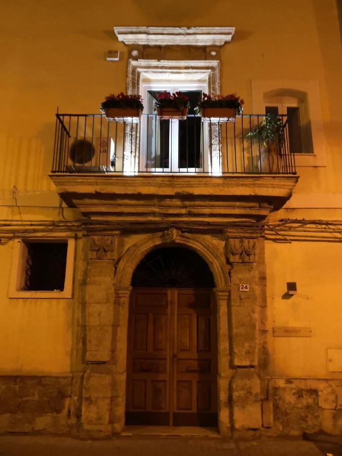 Palazzo Gioffre Gela Luaran gambar